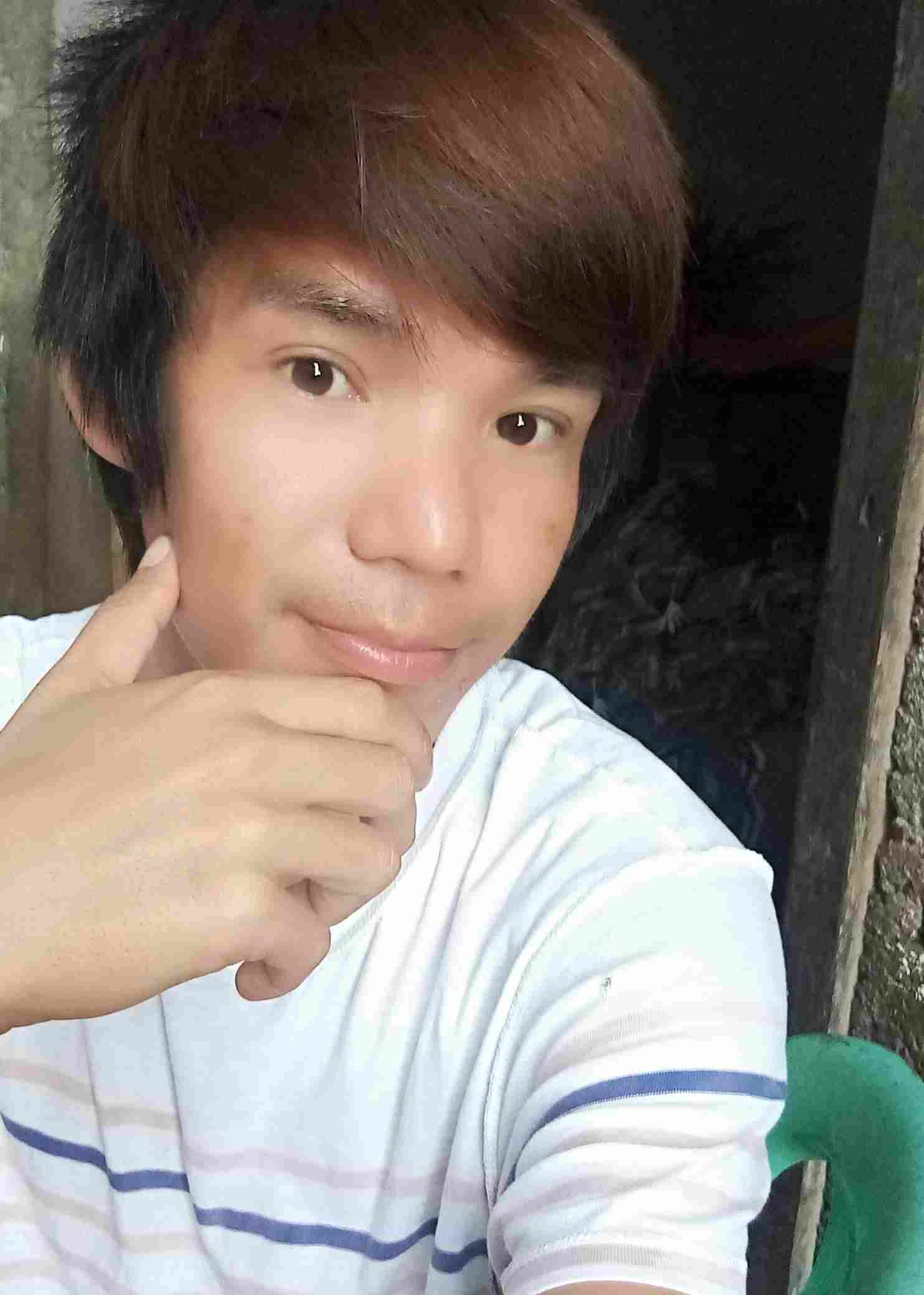 Soy Africano Araico o jagath+sameera, tengo 35 años, soy de ﻿Aragon, ciudad Zaragoza