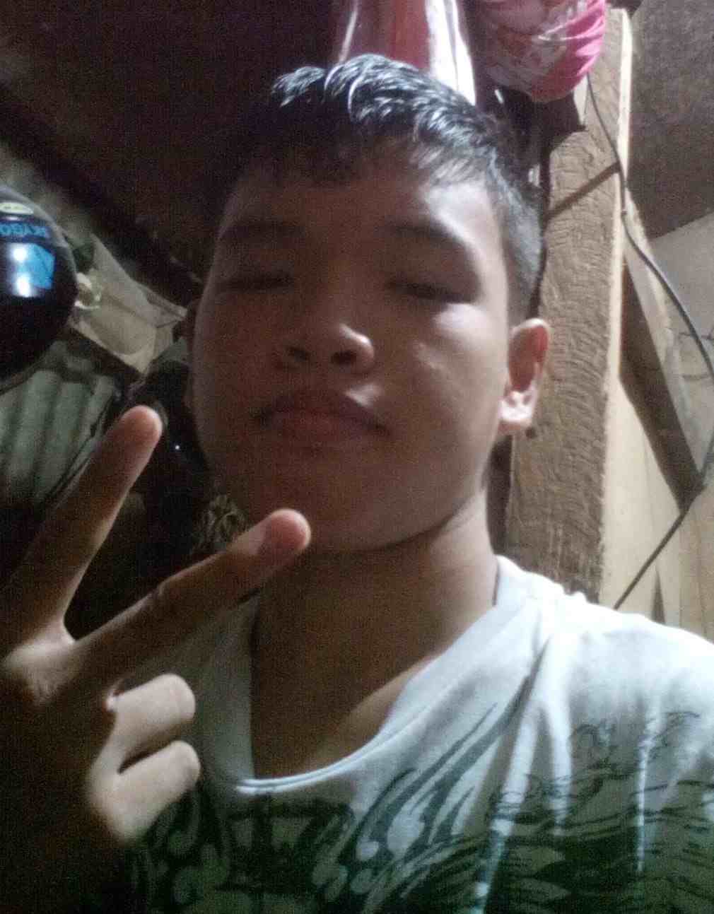 Alan Amigo, apodo Adbdarbman, 19 años, soy de ﻿Aragon, ciudad Zaragoza