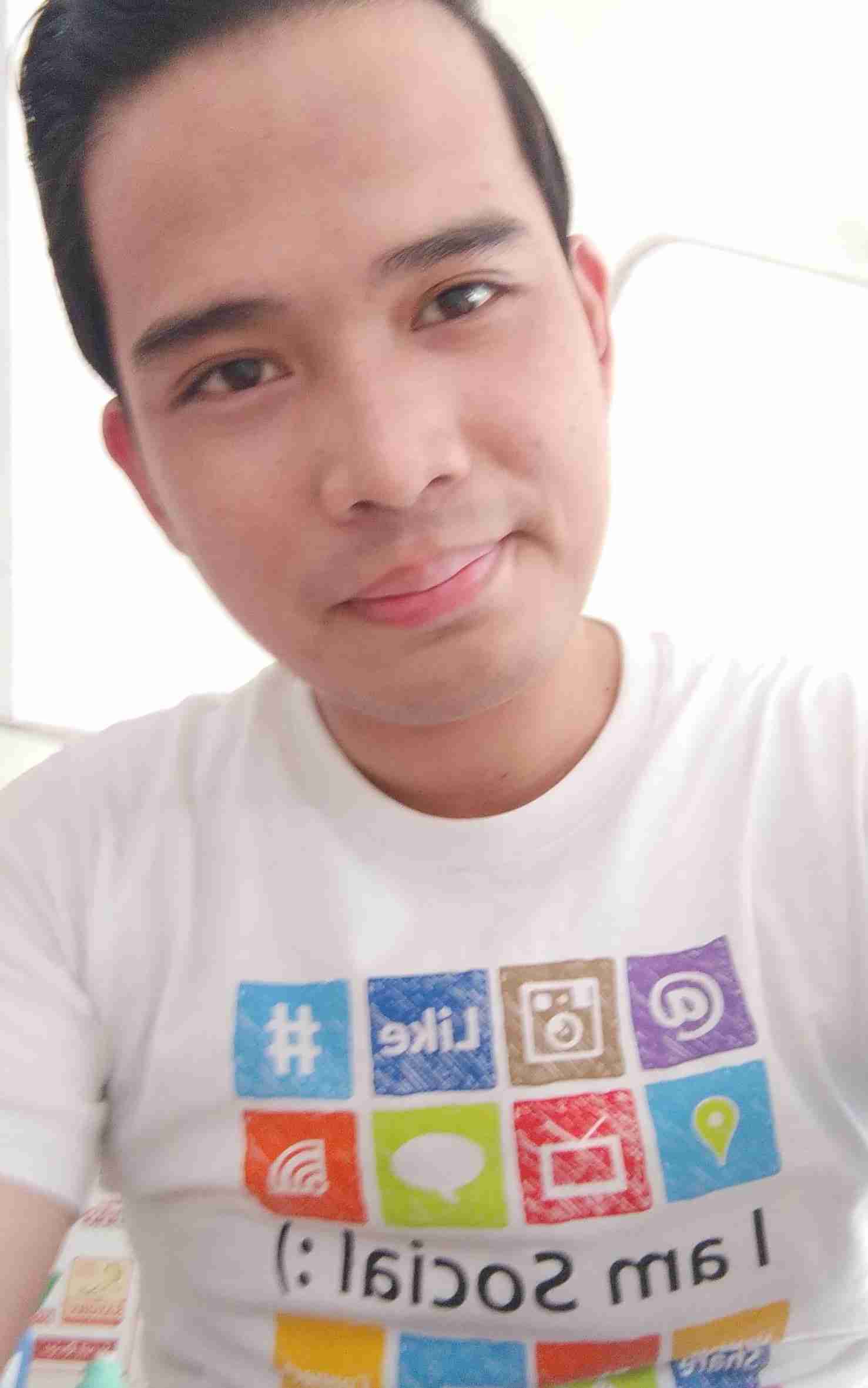 Basilio Wolpert, apodo keankean, 27 años, soy de ﻿Aragon, ciudad Zaragoza