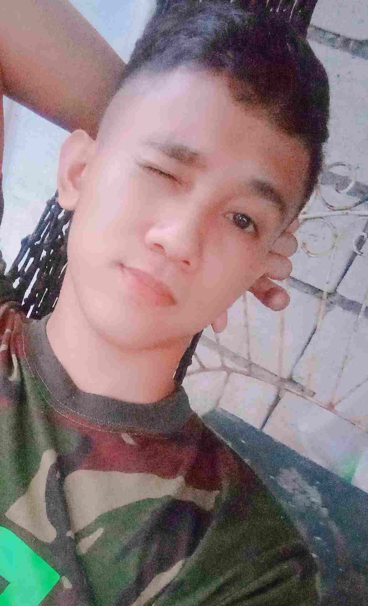 Ceferino Vázquez, apodo bie+sukrit, 23 años, soy de ﻿Aragon, ciudad Zaragoza