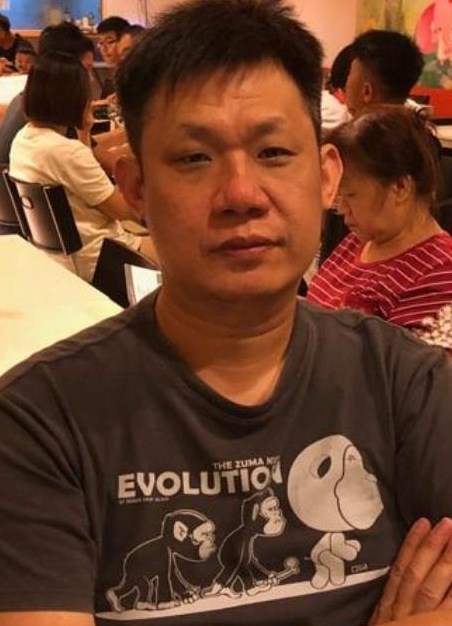 Ciro Trevino, apodo Hanqing+Hu, 44 años, soy de Galicia, ciudad Vilagarcía de Arousa