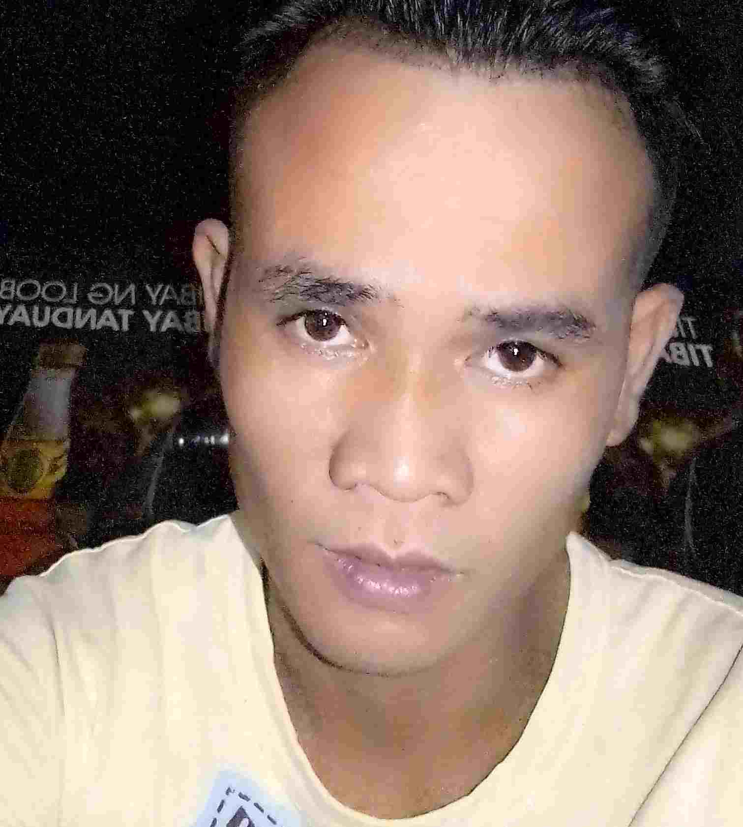 Daniel Castaño, apodo tamsing, 27 años, soy de ﻿Aragon, ciudad Zaragoza