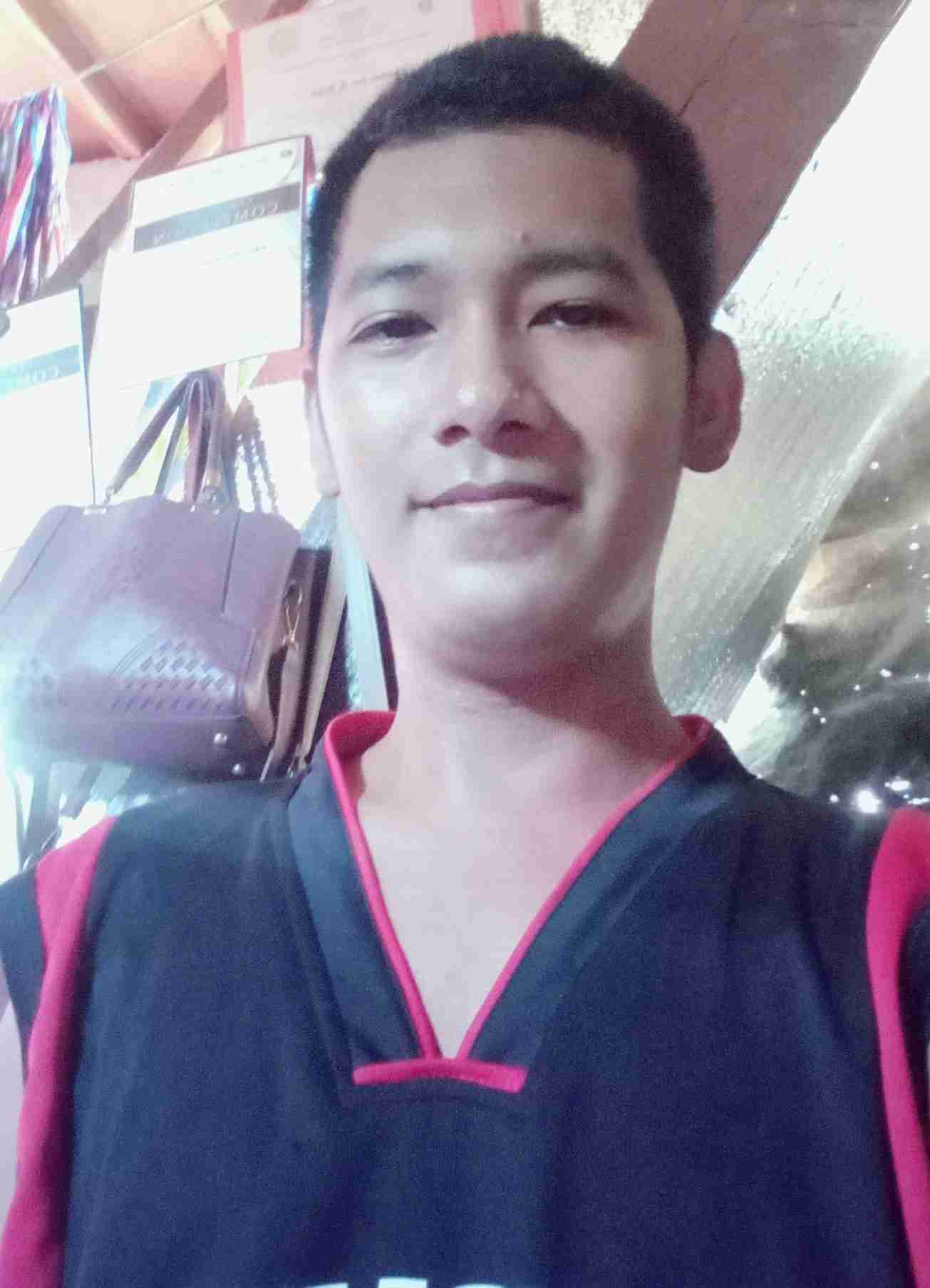 Elenio Calderon, apodo daniicoke97, 21 años, soy de ﻿Aragon, ciudad Zaragoza