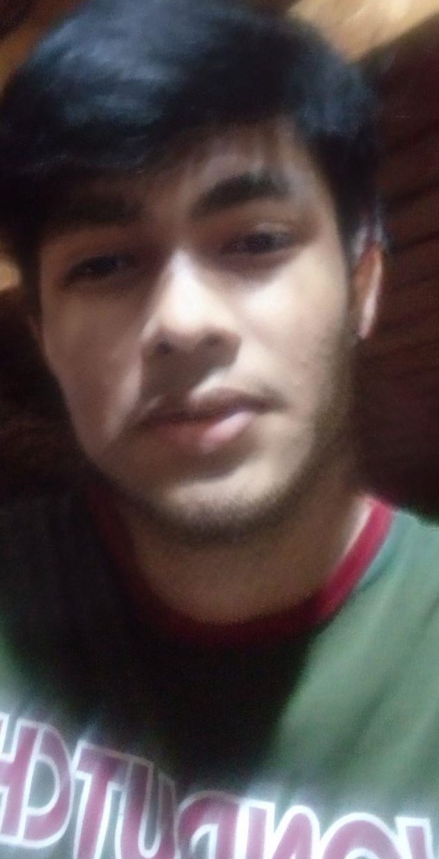 Ginés Moncada, apodo chrishygens, 19 años, soy de Castile–León, ciudad Ciudad Rodrigo