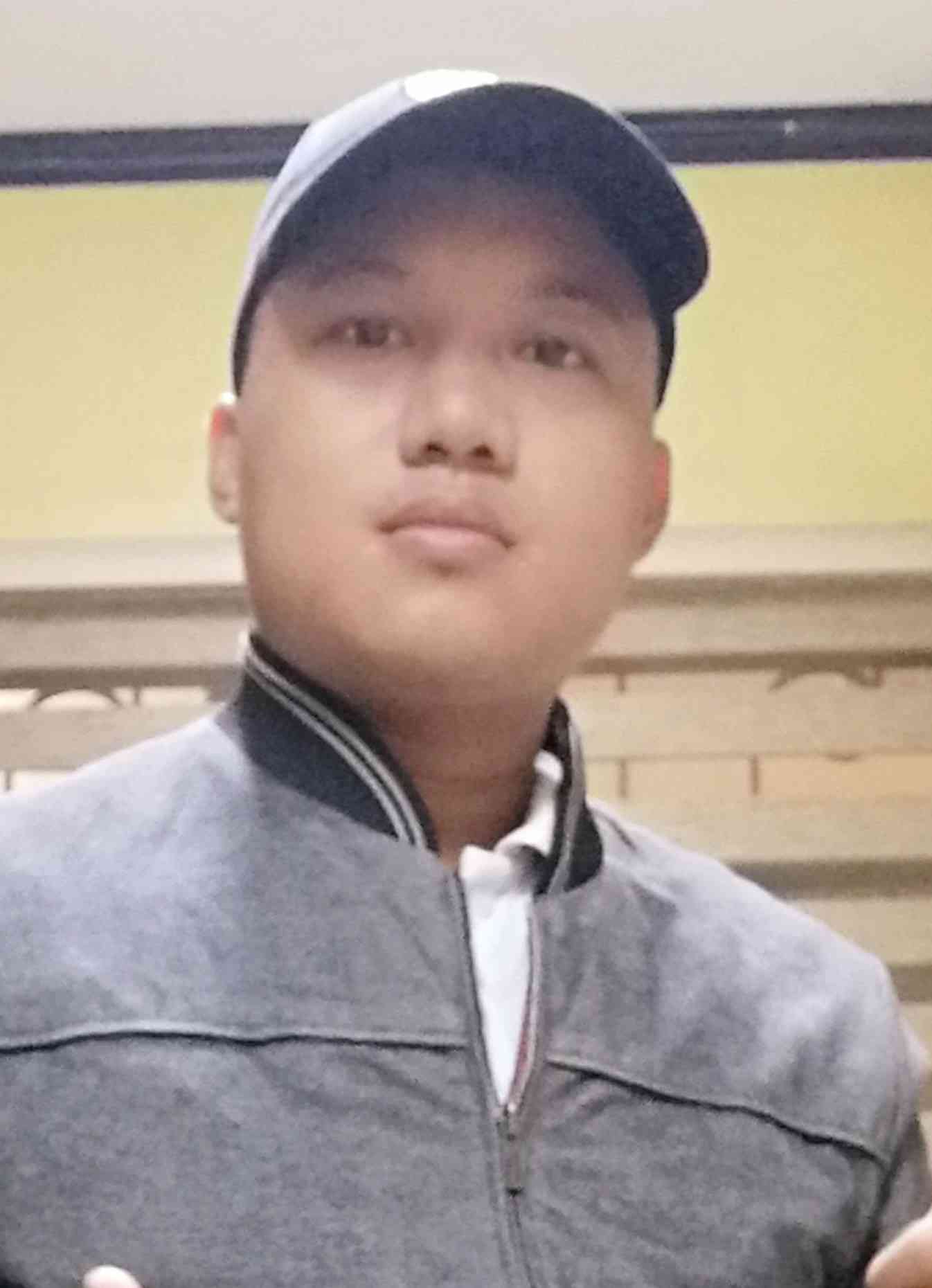 Soy Inocencio Irigoyen o jack_sniper41, tengo 31 años, soy de ﻿Aragon, ciudad Zaragoza