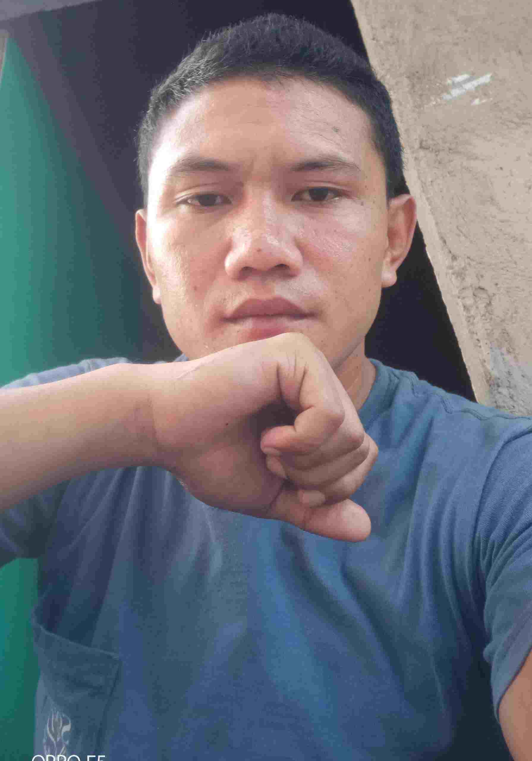 Julián Manzano, apodo Kelvin64, 27 años, soy de ﻿Aragon, ciudad Zaragoza