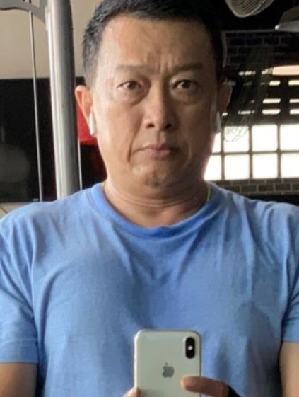 Kenzo Monge, apodo sunshine4, 57 años, soy de ﻿Aragon, ciudad Zaragoza