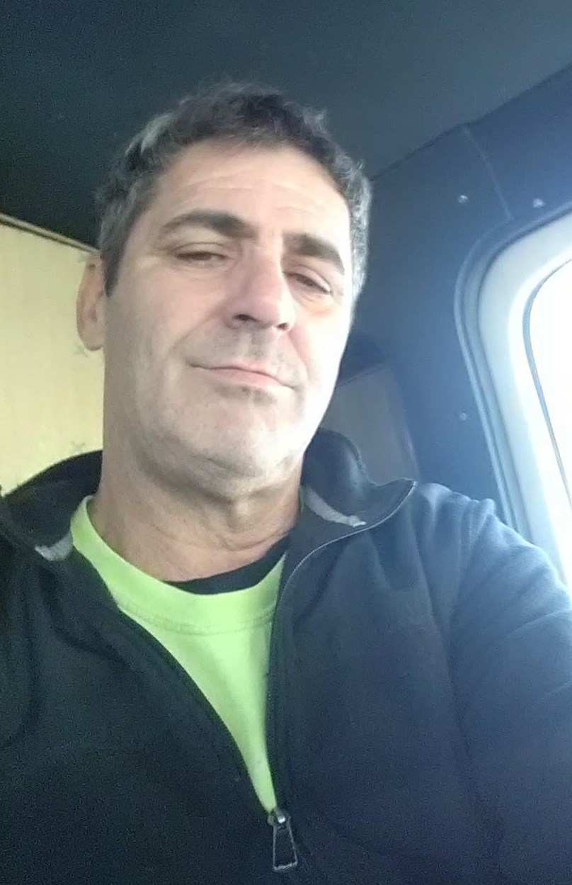 Soy Marsilio Alexanderson o joey14, tengo 60 años, soy de ﻿Aragon, ciudad Zaragoza