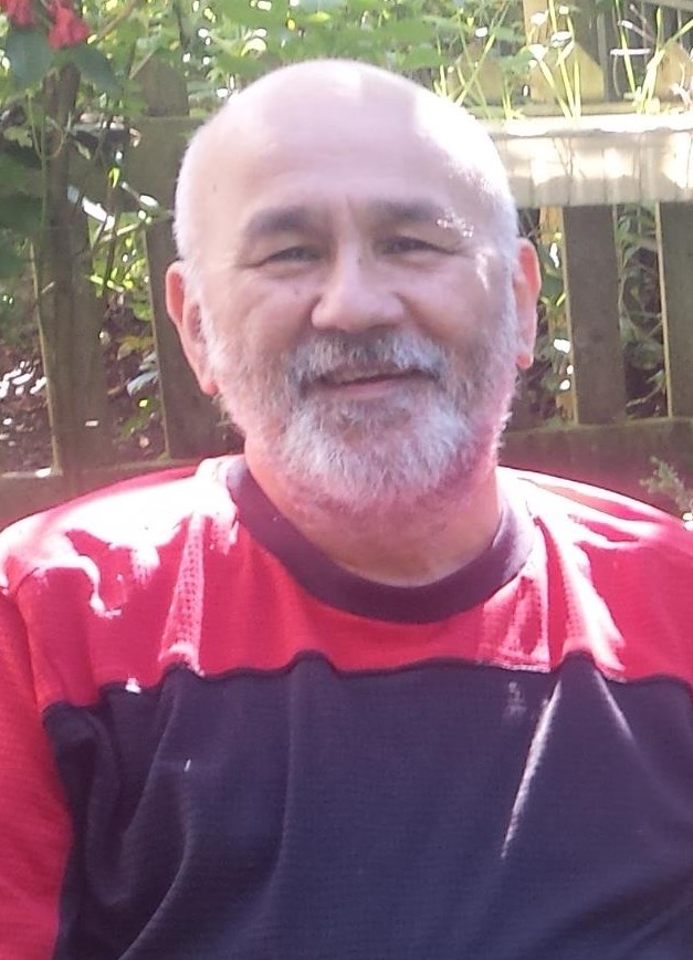 Soy Martín Lemus o salvador+batilaran, tengo 66 años, soy de Andalusia, ciudad Andújar