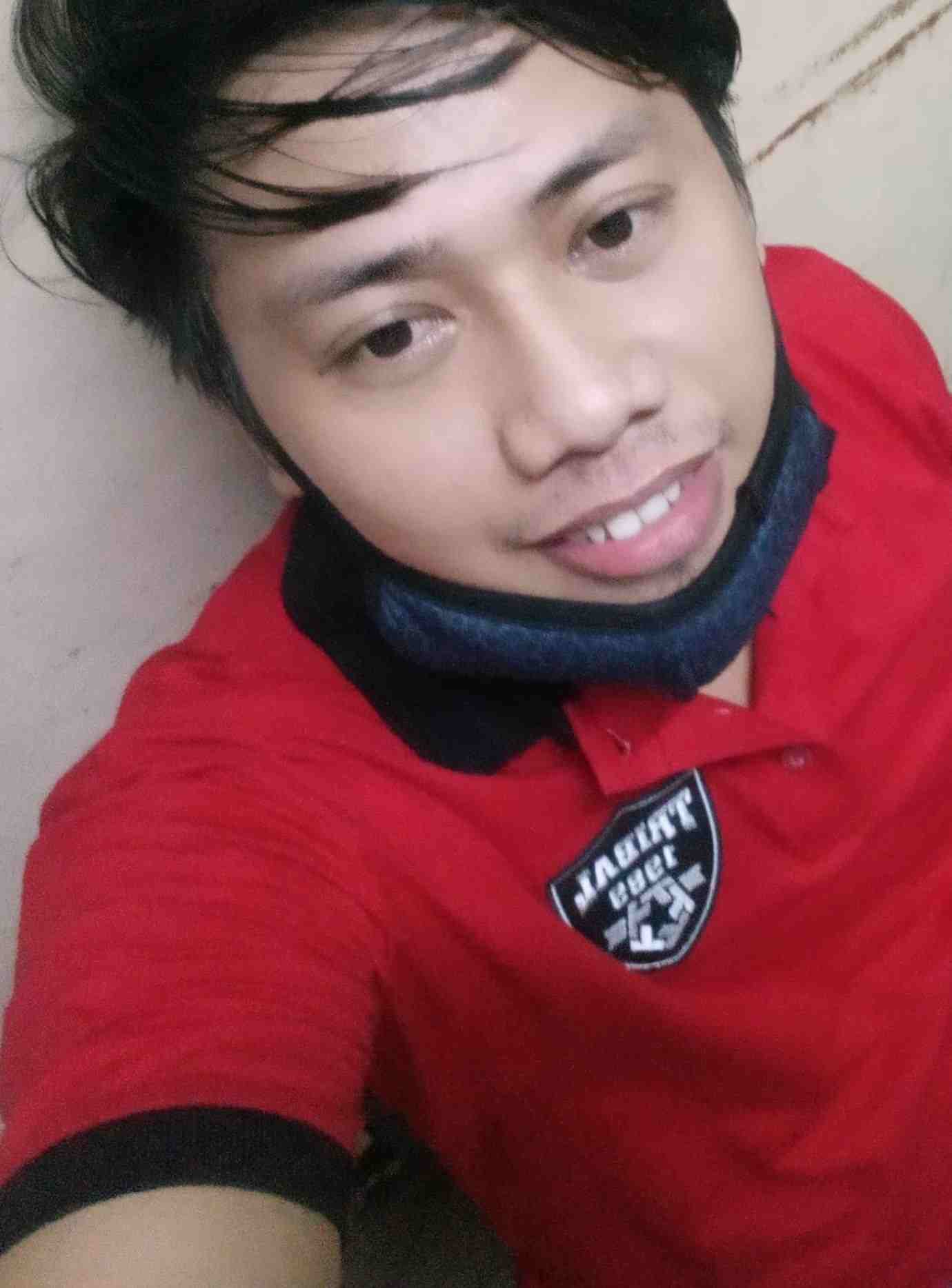 Miles Alvarenga IDLE, soy de ﻿Aragon, ciudad Zaragoza, tengo 32 años