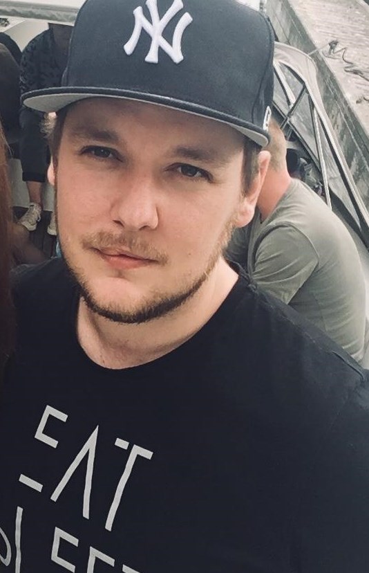 Pulqui Soda omskrt, soy de ﻿Aragon, ciudad Zaragoza, tengo 35 años