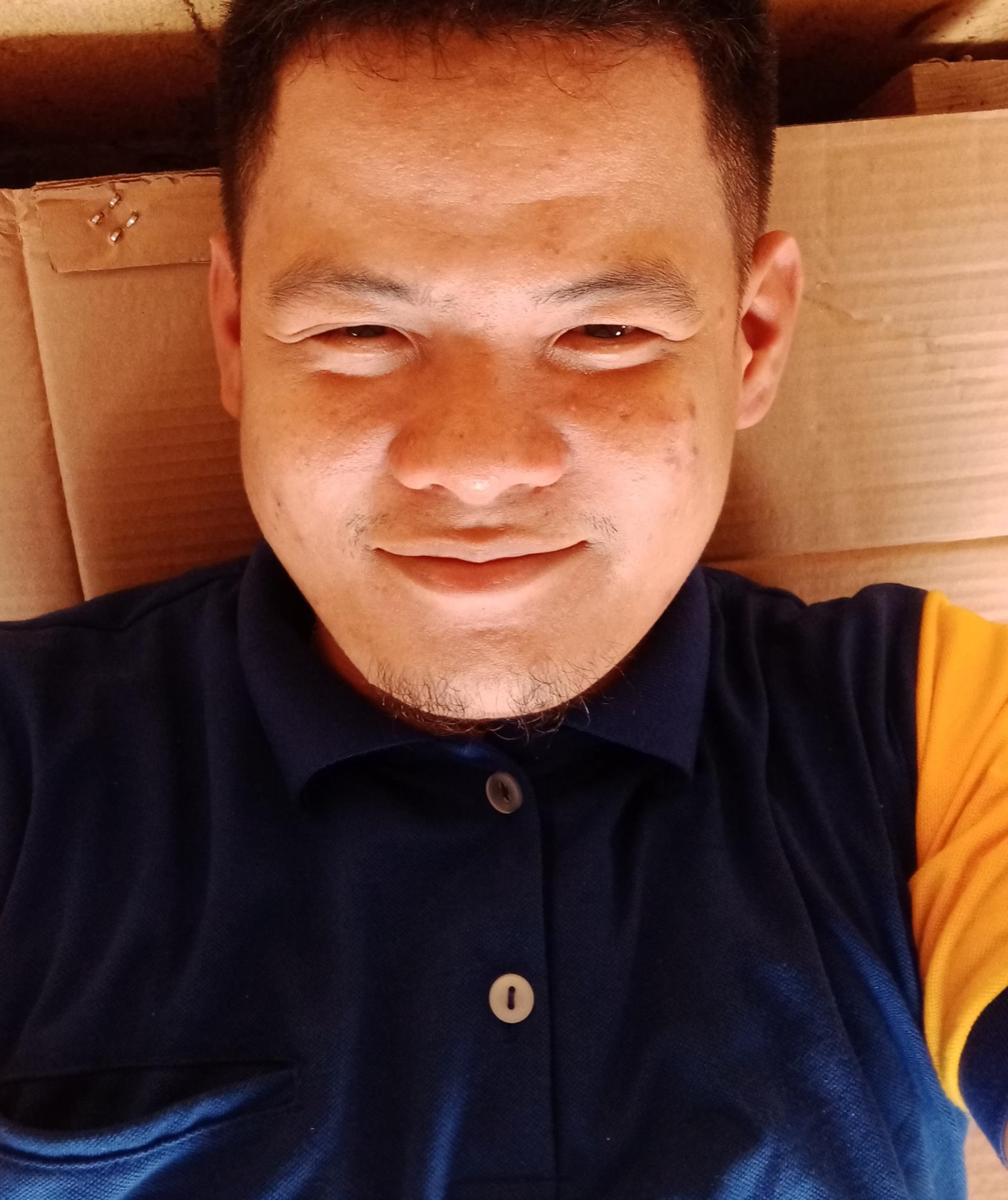 Soy Selim Fajardo o George+Tabobo, tengo 26 años, soy de ﻿Aragon, ciudad Zaragoza